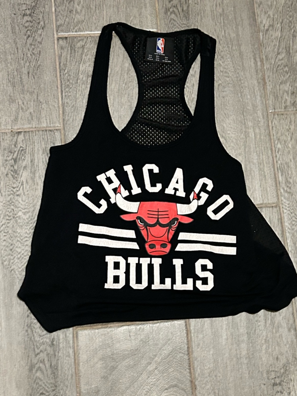 NBA Chicago Bulls Women's Black and Red Graphic Tank - size small